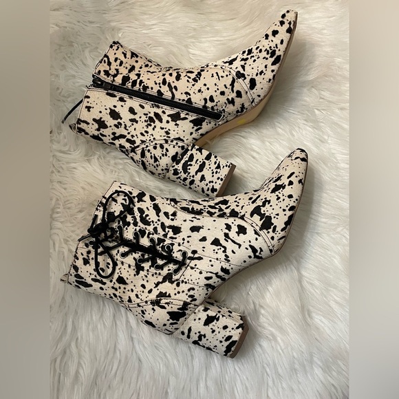 Matisse Genuine White Calf Hair Speckle Spotted Bootie Lace Up Corset 8.5 - Picture 9 of 16